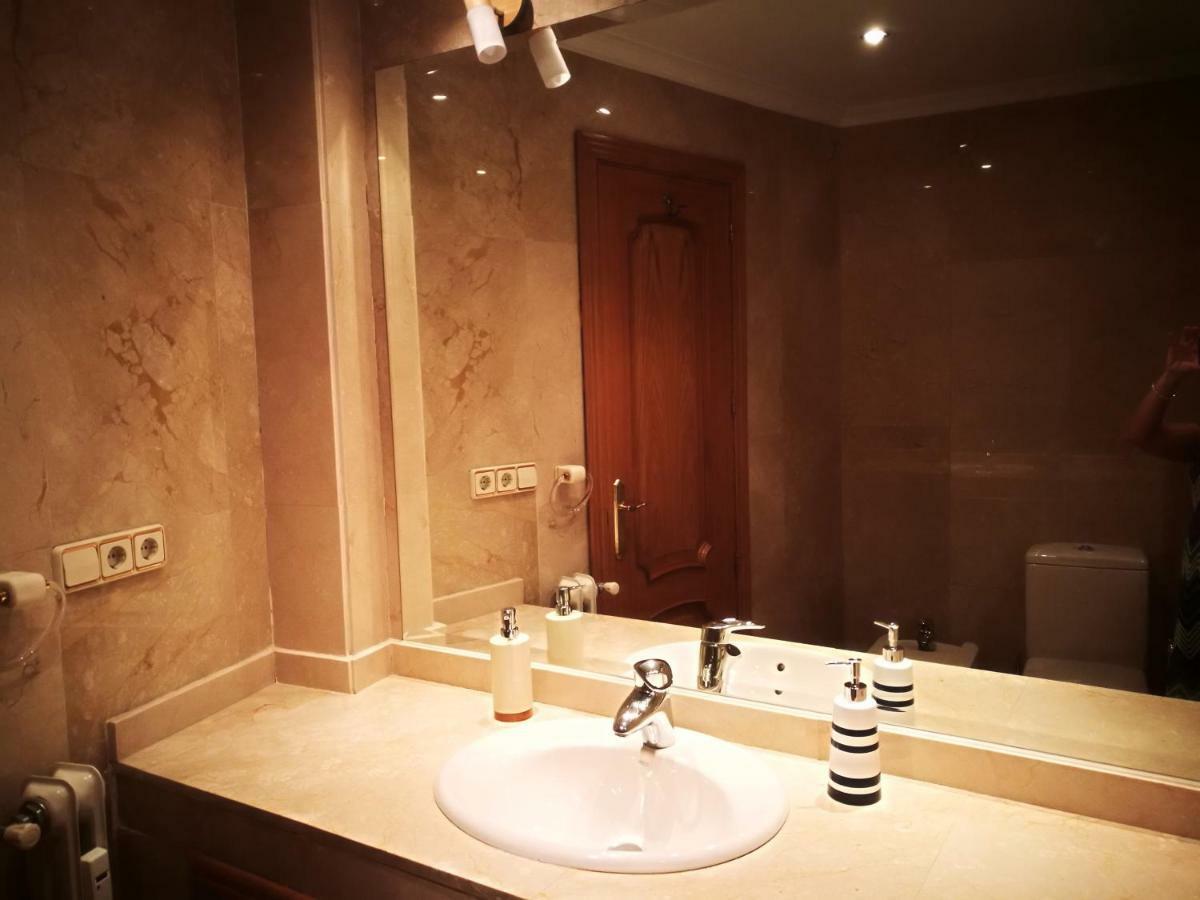 Apartamentos Torr Av America - Lopez De Hoyos - Chamartin Madrid Luaran gambar