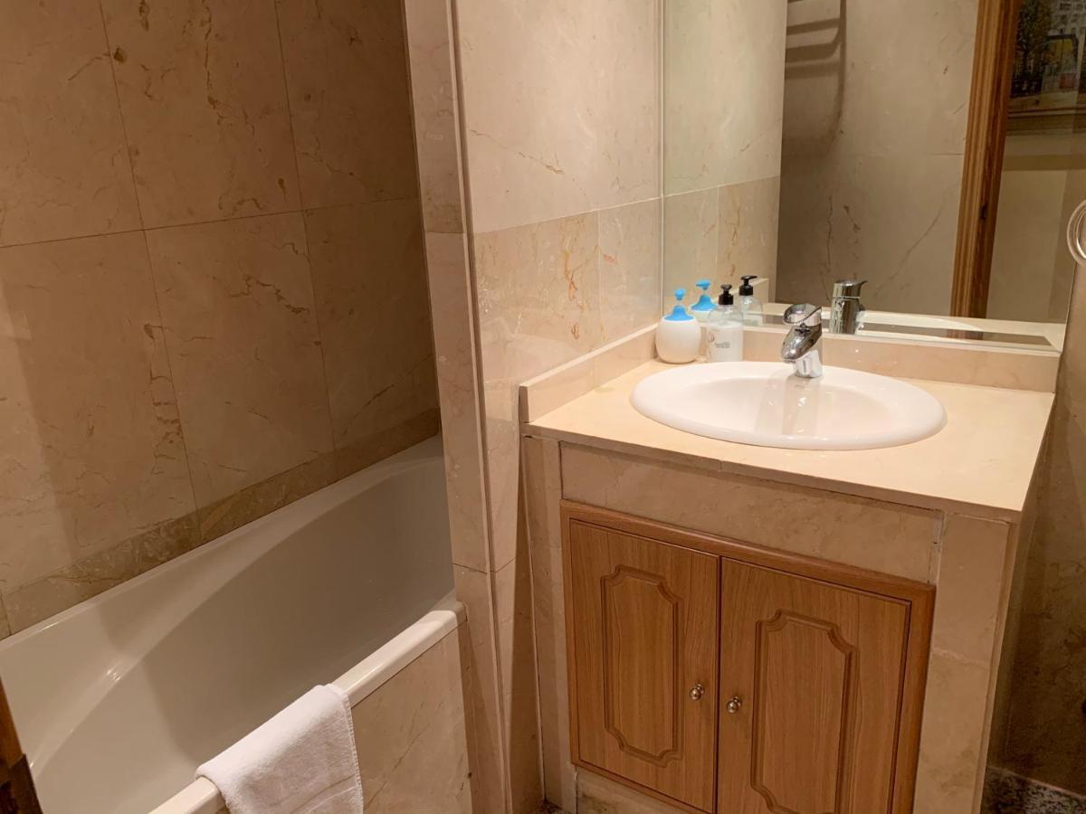 Apartamentos Torr Av America - Lopez De Hoyos - Chamartin Madrid Luaran gambar